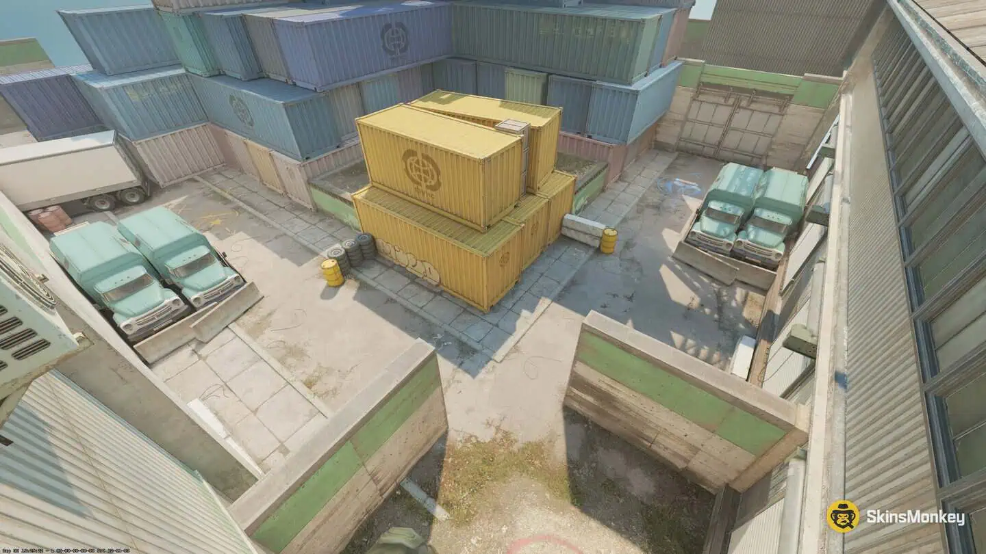 CS2 Rush Dogleg arena, an L-shaped yard of containers and trucks with the tower at the corner